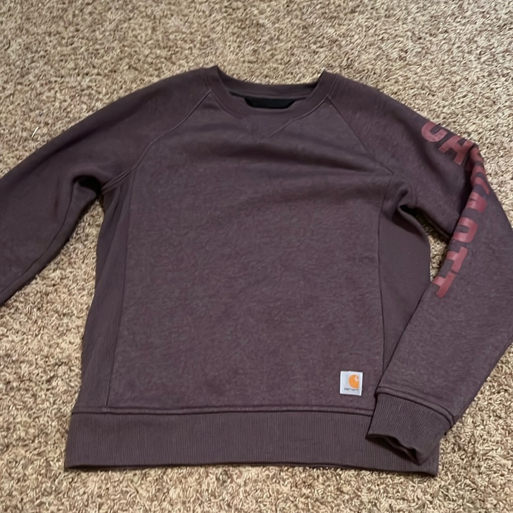 Women’s Carhartt sweatshirt